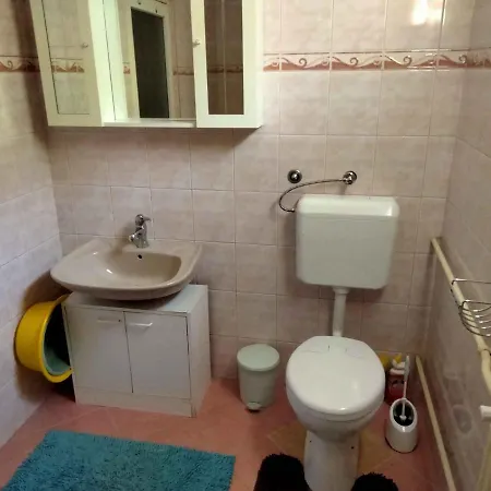 Διαμέρισμα Apartment In Balatonalmadi - Balaton 17977 Balatonalmádi
