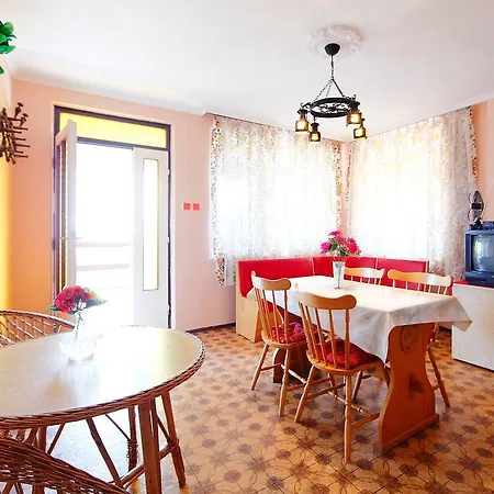 Apartment In Balatonalmadi - Balaton 17977 *